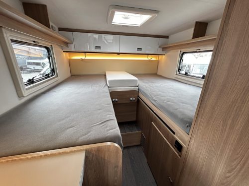Laika Compact V 9 Single beds/6.60m/2021 photo: 13