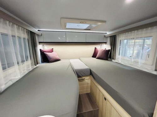 Adria COMPACT SL Plus ! with twin beds photo: 19