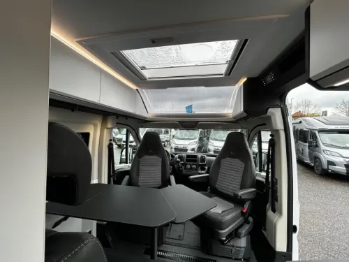 Adria Twin Supreme 600 SPB Truma diesel heater Awning photo: 9
