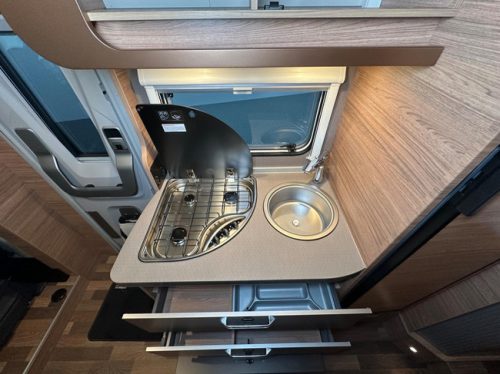 Weinsberg CaraCompact 600 MEG Pepper Edition Foto: 8