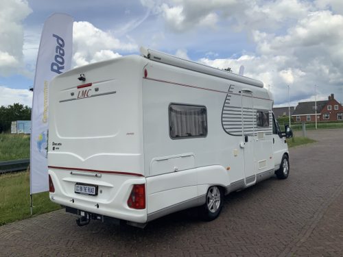 LMC Fiat Ducato 2.8 JTD 128 HP, AUTOMATIC Semi-integrated, Engine air conditioning, 2 Single beds (Low), Alko chassis etc. Year of manufacture 2003 Camper centrum on the road Marum photo: 26
