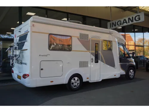 Eura Mobil Profila 670 SB 180HP Automatic photo: 13