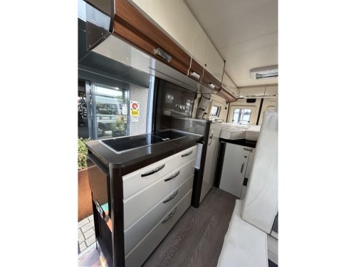 Hobby Vantana 65 ES 180PK / Automatik Foto: 10