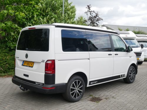 Volkswagen Transporter T6, Am&eacute;nagement California Beach, Toit &eacute;lectrique photo : 23