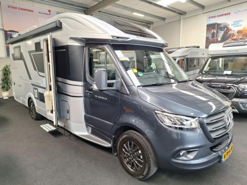 Adria Coral Supreme MB 670 SL Level airco alde  foto: 2