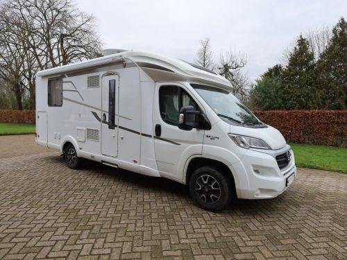 Hymer T 698 CL Queensbed