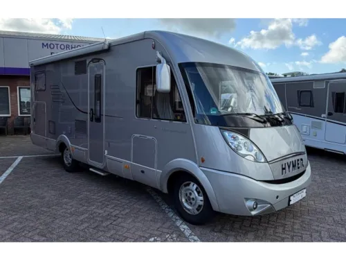Hymer B694 SL photo: 0