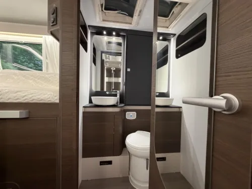 Adria Coral Supreme MB 670 DL LED / Dachklimaanlage / Automatik Foto: 19