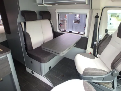 Weinsberg CaraTour 600 MQ POP-TOP ROOF photo: 13