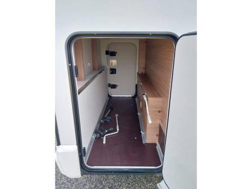 Knaus Tourer Van 500 MQ beau Fourgon am&eacute;nag&eacute; compact de 590 cm photo : 16