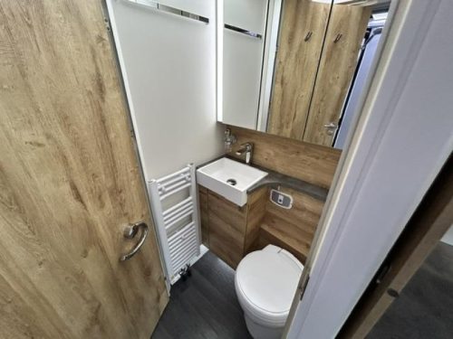 Frankia F-Line 740 PLUS Rondzit Solar Airco Level Foto: 12
