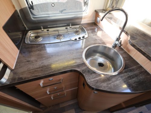 Knaus Sky I 700 LEG Automatic - without drop-down bed photo: 6