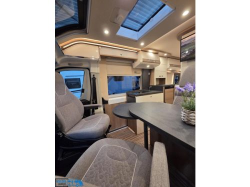 Carthago Malibu Van Charming 640 LE GT photo: 5