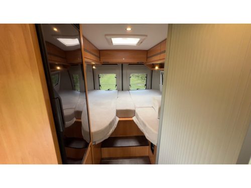 P&ouml;ssl Roadcruiser 640 Automatic / New condition / Van conversion photo: 17