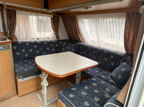 Avento 470 Tf Gran Turismo Franz&ouml;sisches Bett , Rundsitzgruppe , Rangierhilfe Foto: 4