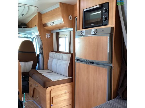 Adria Coral S 680ST photo: 8