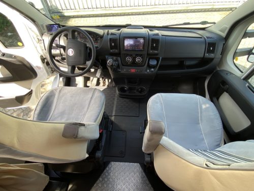 Carado T 345 teilintegriertes Wohnmobil Foto: 7