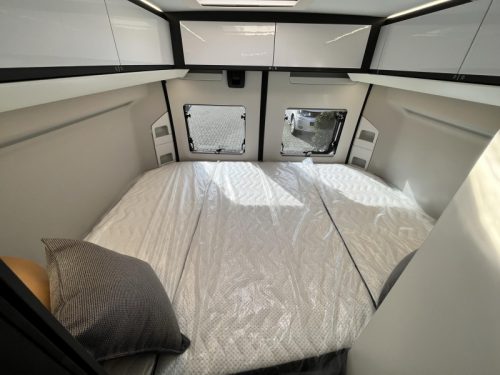 Adria Twin Supreme 600 SPB Automatik Foto: 16