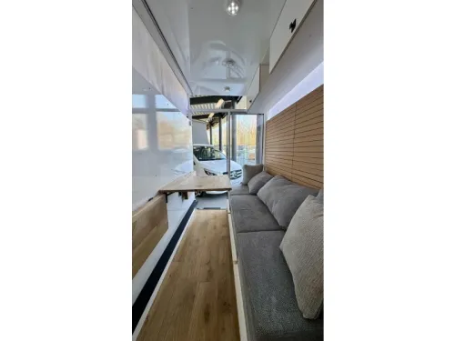 VANRooms photo: 10