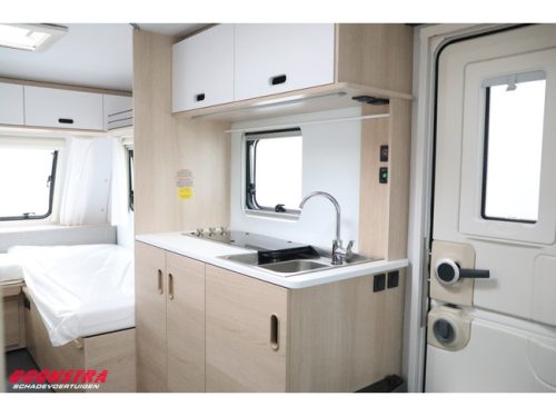 Adria Aviva 492 **NEU/NEU** Fu&szlig;bodenheizung Foto: 17