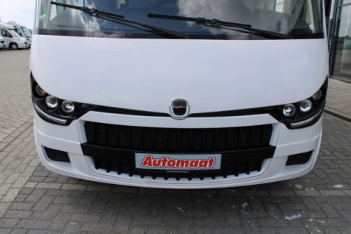 Robust AUTOMATIC 180 hp Malibu I 490 LE by Carthago lift and single length beds (124 photo: 19