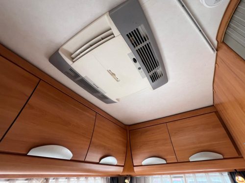Hymer B654 automatic, fully loaded with options photo: 18