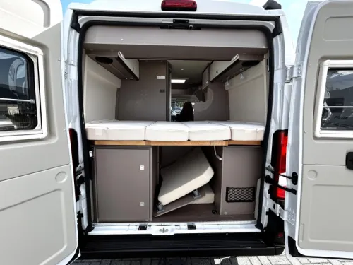 B&uuml;rstner City Car 540 Querbett/5.40m/2020/Euro6 Foto: 5
