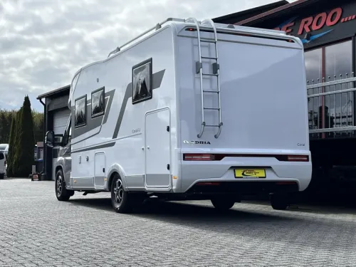 Adria Coral Plus 670 SC - QUEENSBED foto: 5