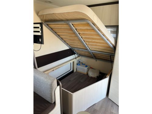 Caravelair Antares 476 Family Litera | Portabicicletas | Avance | TV | Cama francesa | Asiento de tren | Mosquitera foto: 9