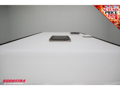LMC Edero 470 K Middenkeuken Dwarsbed Stapelbed foto: 17