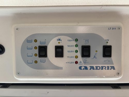 Adria Twin 600 SP Lit transversal  photo : 17