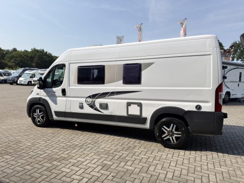 Chausson Twist 594 V 4-person photo: 5