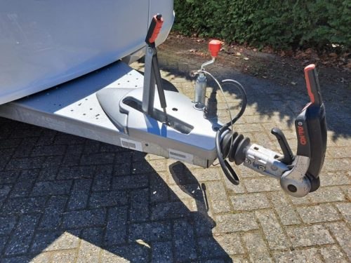 LMC Lord Brillant 690 Mover + Levelsysteem! Foto: 2