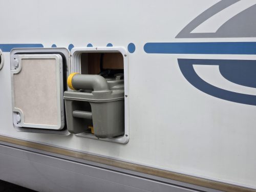 Adria Coral 660 SL Single beds 2.8 AUTOMATIC photo: 19