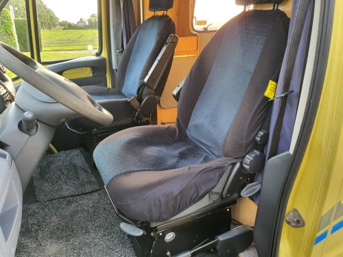 P&ouml;ssl Citroen Jumper 2.8 HDi Wohnmobil | OFFGRID | 4 Sitzpl&auml;tze auf dem Kennzeichen Foto: 4