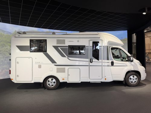 Adria Coral 600 SL Niveausysteem / Maxxfan Foto: 1