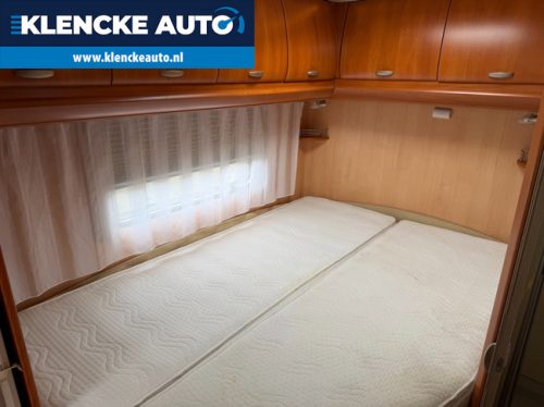 Hobby D 650 FLC 122.223km Air suspension Air conditioning Cruise control Fixed bed Oven WELL MAINTAINED LPG Neat photo: 11