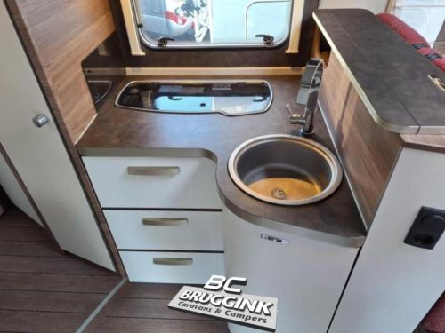 Knaus L!ve Ti 650 MF Frans Bed photo: 6