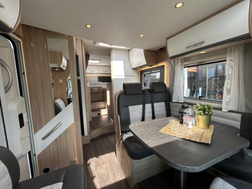 Sunlight T 68 Adventure Edition Zonnepaneel + hefbed  foto: 8