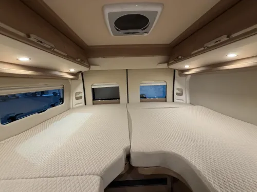 Malibu Van 640 Level system - automatic  photo: 23
