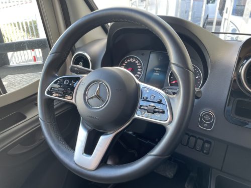 Hymer B 580 BMC MERCEDES AUTOMATIC SINGLE BEDS XXL GARAGE photo: 11