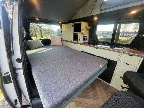 Volkswagen T6.1 photo: 13