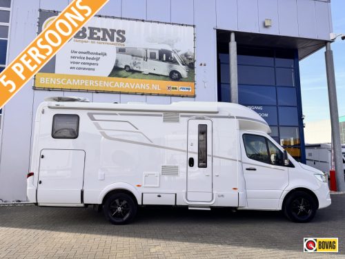 Hymer B-MC T 680 single beds drop-down bed