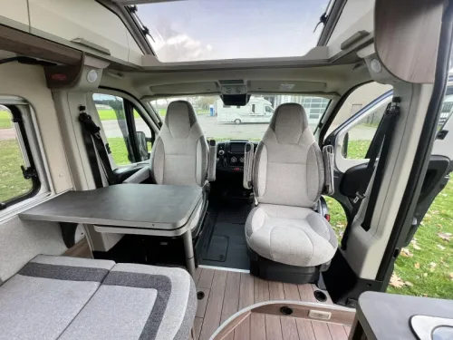 Knaus Van I 5.99 meters 9T automatic photo: 13