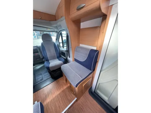 Adria Sport S 577 SP Festbett Etwas Sch&ouml;nes Foto: 10