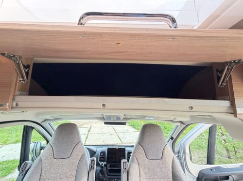 Malibu 600 LE Automatic Diesel/Elec. Heating/Solar/Towbar/Gas alarm/160HP/Longitudinal beds/10&rdquo; Navi/Full options! 2023 photo: 22