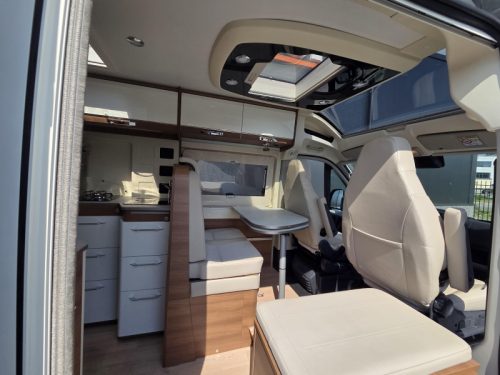Rapido V 62 Ultimate luxury, French bed. photo: 4