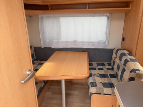 Hobby De Luxe 400 SF Rangierhilfe/Vorzelt/Fahrradtr. Foto: 9