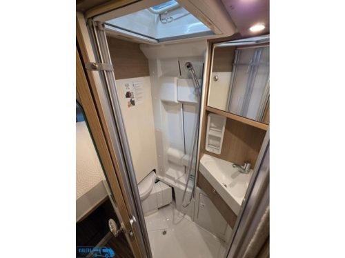 Carthago Malibu Van 600 DB photo: 22
