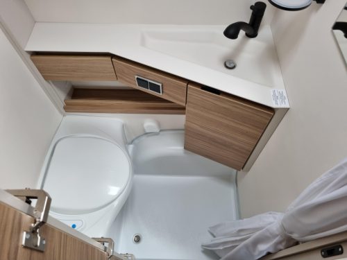 Dethleffs Nomad 460 EL First Edition Foto: 11